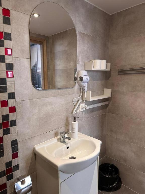 Apartamenty Golebia-Genius Poznań Esterno foto