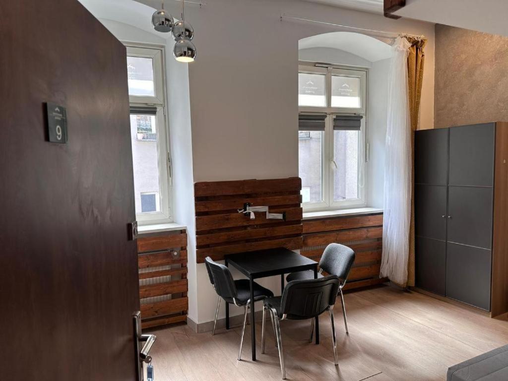Apartamenty Golebia-Genius Poznań Esterno foto